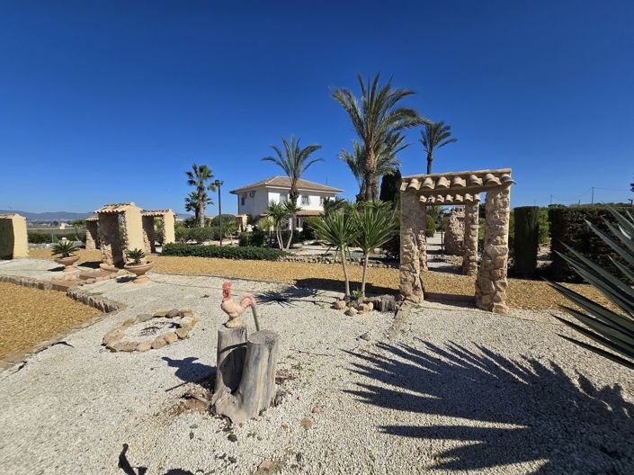 Image No.28-5 Bed Villa for sale