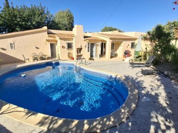 23531-villa-for-sale-in-turre-881171-xml