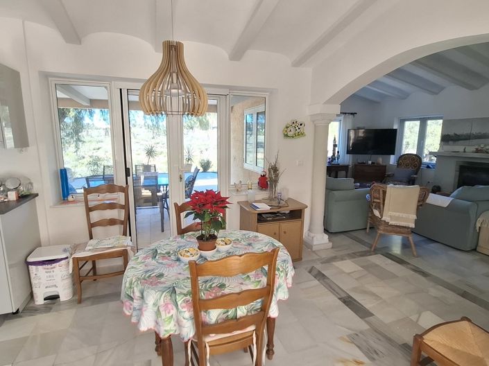 Image No.20-3 Bed Villa for sale