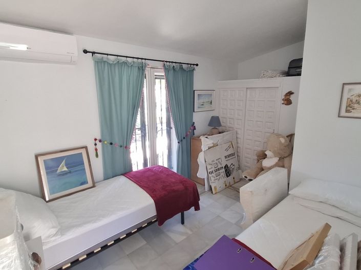 Image No.26-3 Bed Villa for sale