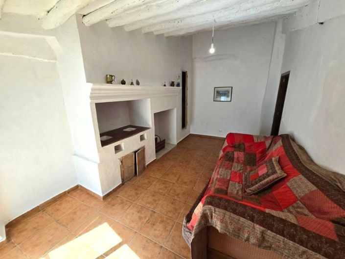 Image No.13-4 Bed Village House for sale