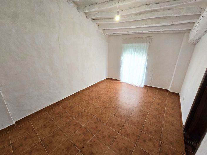 Image No.18-4 Bed Village House for sale