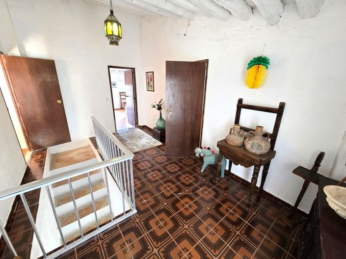 Image No.19-4 Bed Village House for sale