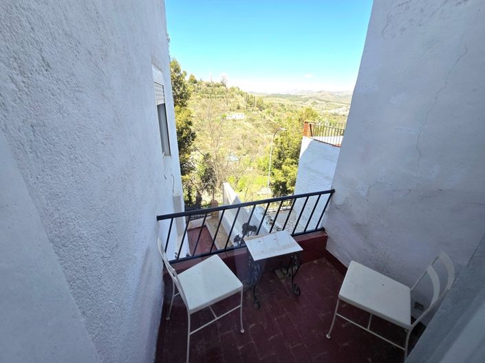 Image No.27-4 Bed Village House for sale