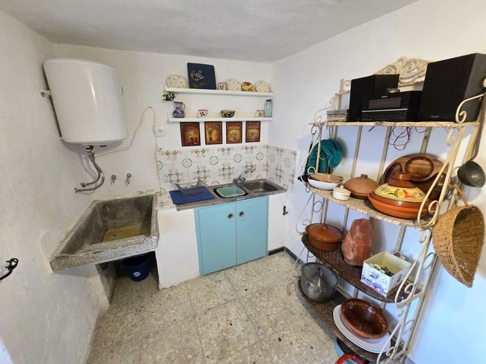 Image No.7-4 Bed Village House for sale