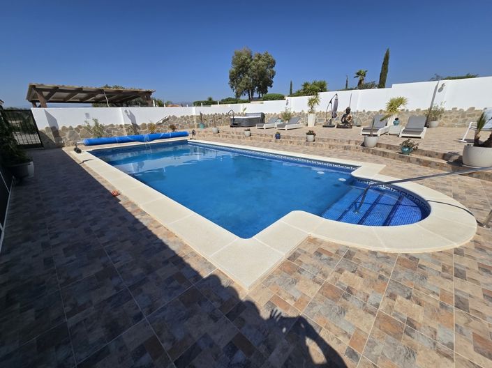 Image No.20-4 Bed Villa for sale