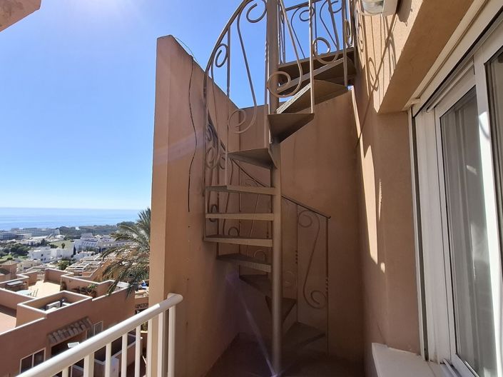 Image No.23-3 Bed Apartment for sale