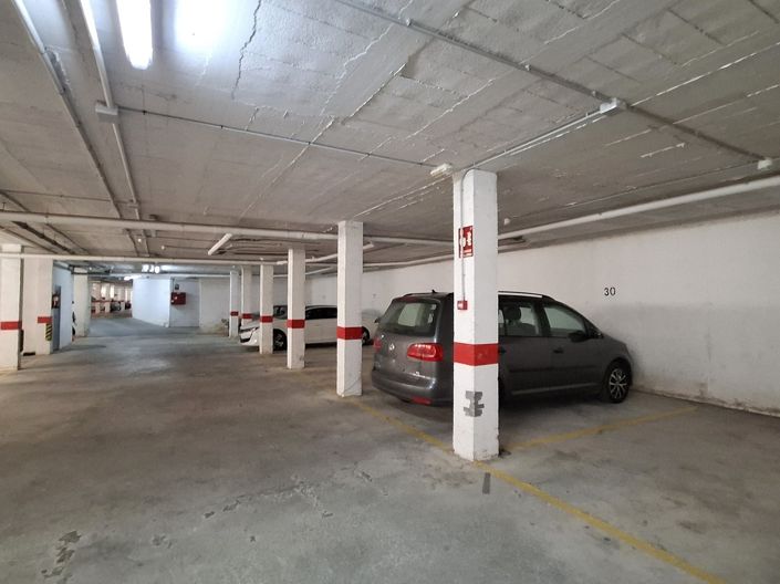 Image No.26-3 Bed Apartment for sale