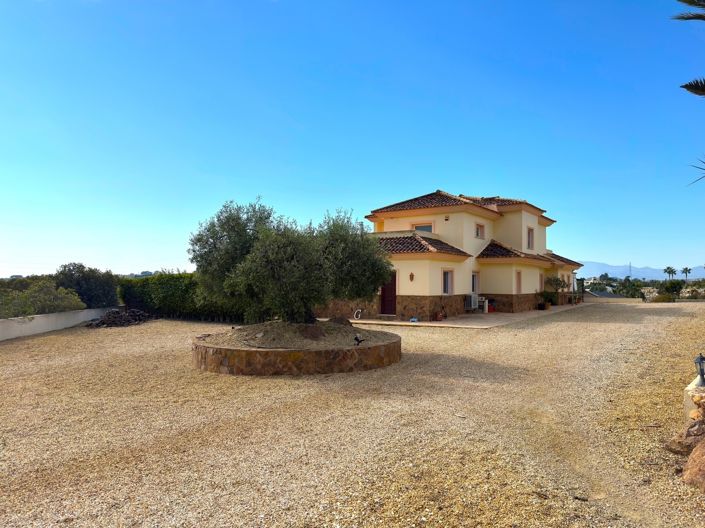 Image No.27-5 Bed Villa for sale