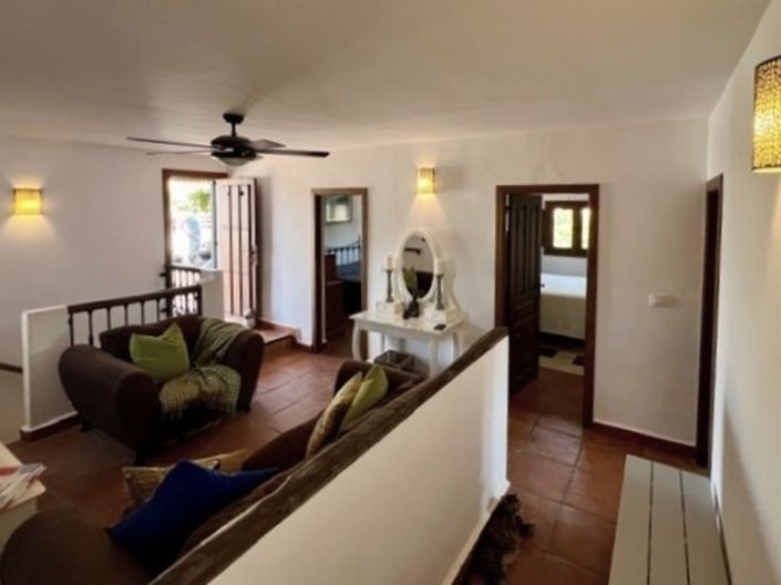 Image No.23-5 Bed Villa for sale