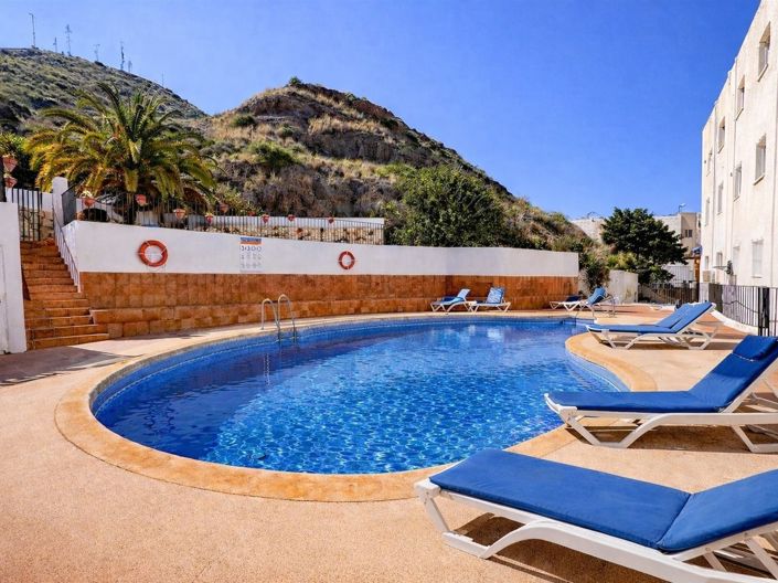 Image No.24-2 Bed Apartment for sale