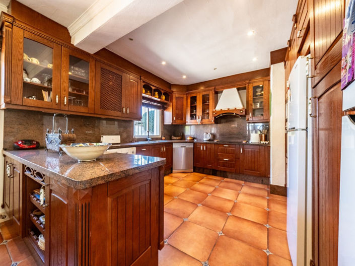 Image No.13-5 Bed Villa for sale