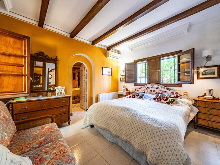 Image No.17-5 Bed Villa for sale