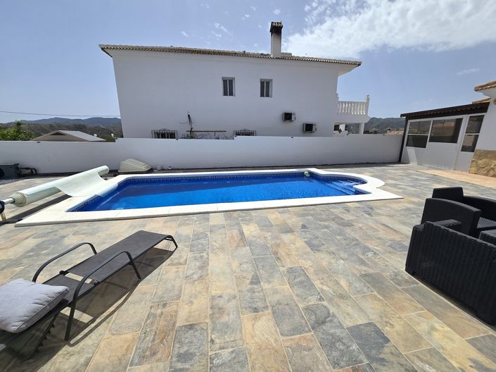 Image No.11-4 Bed Villa for sale