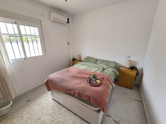 Image No.14-4 Bed Villa for sale