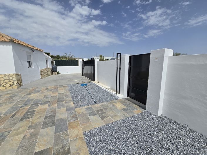 Image No.20-4 Bed Villa for sale