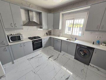 24218-villa-for-sale-in-arboleas-936547-xml