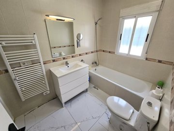 24218-villa-for-sale-in-arboleas-936552-xml