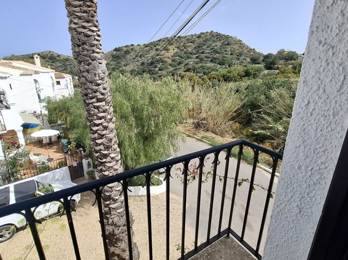 Image No.19-2 Bed Apartment for sale