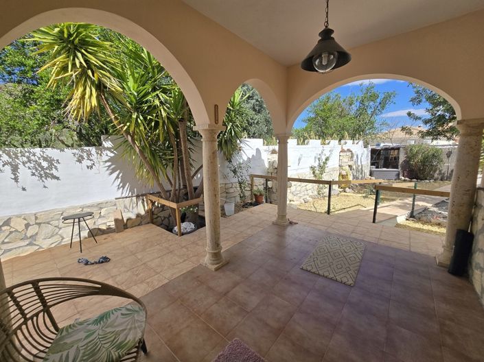 Image No.5-3 Bed Villa for sale