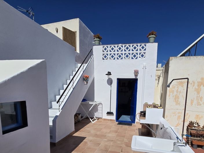 Image No.23-4 Bed Village House for sale