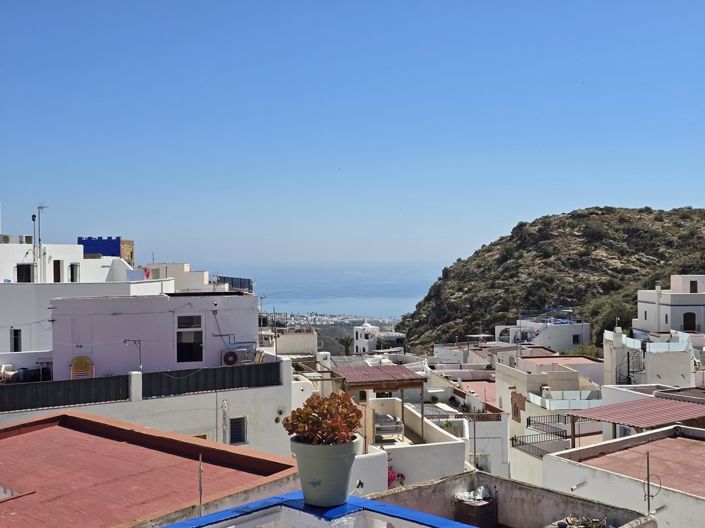 Image No.28-4 Bed Village House for sale