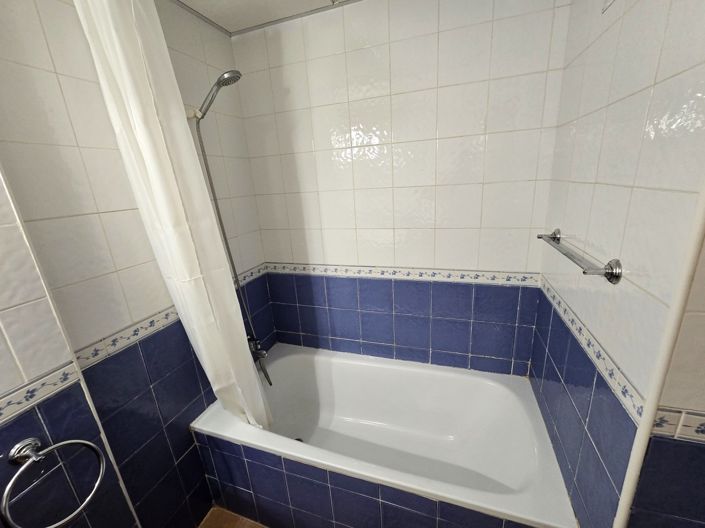 Image No.13-2 Bed Apartment for sale