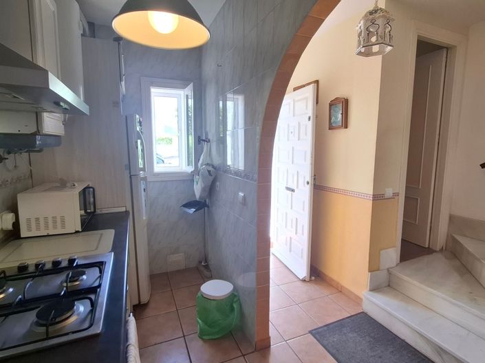 Image No.16-2 Bed Property for sale