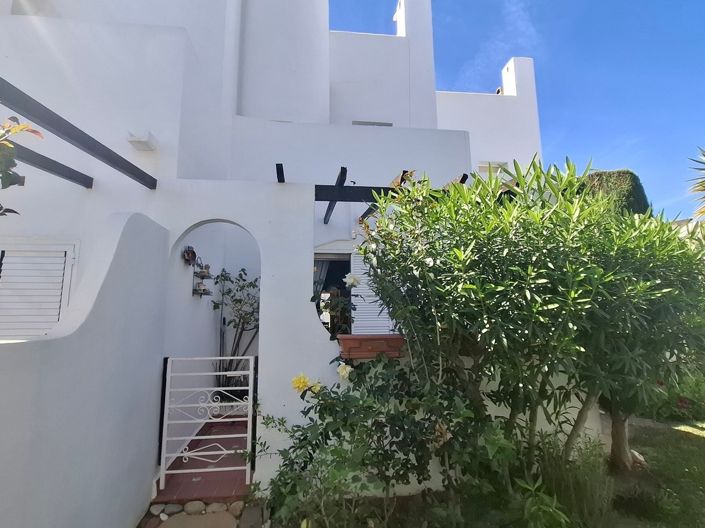 Image No.9-2 Bed Property for sale