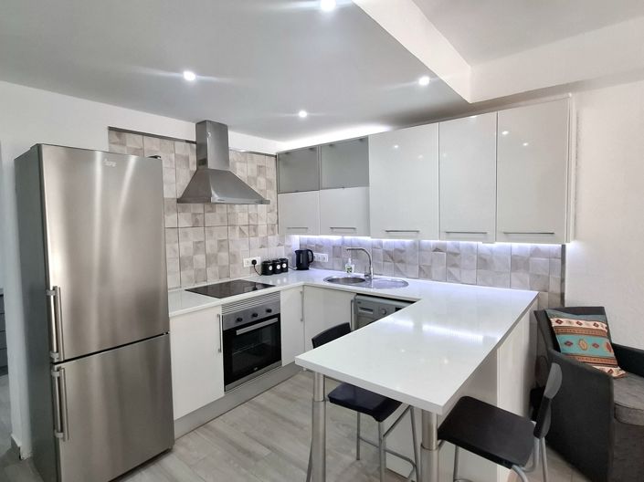 Image No.10-1 Bed Apartment for sale