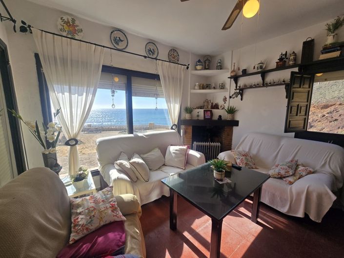 Image No.12-4 Bed Villa for sale