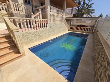 24395-villa-for-sale-in-san-juan-de-los-terre
