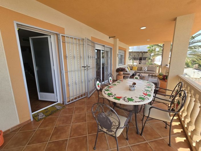 Image No.24-4 Bed Villa for sale