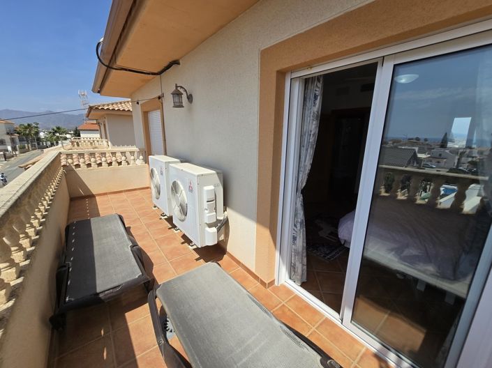 Image No.25-4 Bed Villa for sale