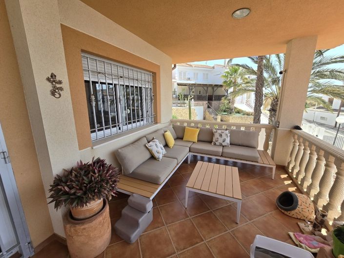 Image No.4-Villa de 4 chambres à vendre à San Juan De Los Terreros