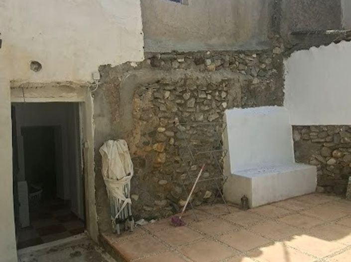 Image No.23-4 Bed Property for sale