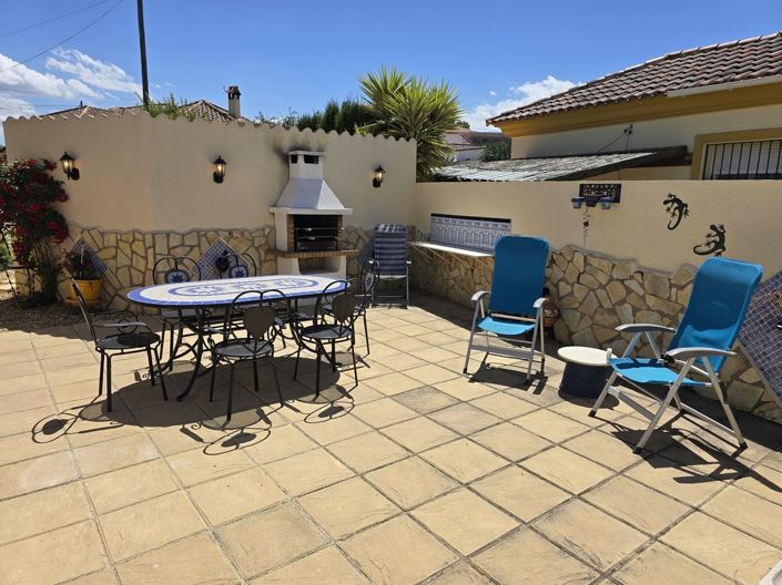 Image No.19-3 Bed Villa for sale