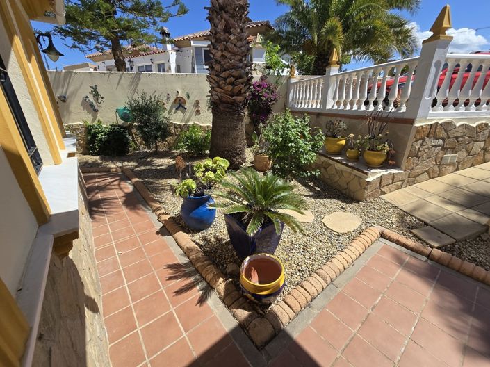 Image No.22-3 Bed Villa for sale