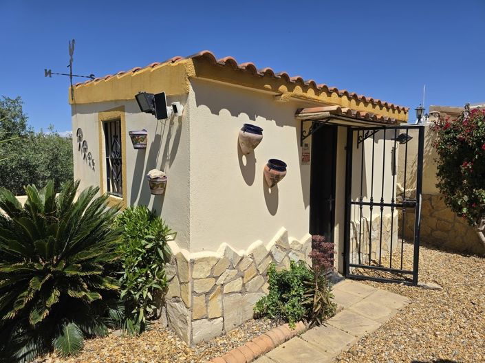 Image No.27-3 Bed Villa for sale