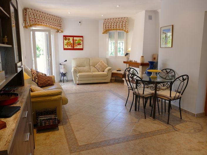Image No.5-3 Bed Villa for sale