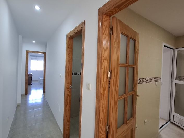 Image No.11-3 Bed Apartment for sale