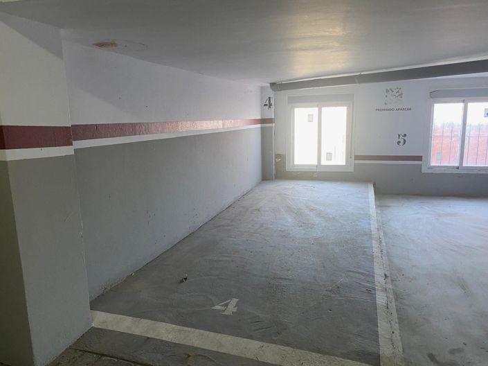 Image No.28-3 Bed Apartment for sale