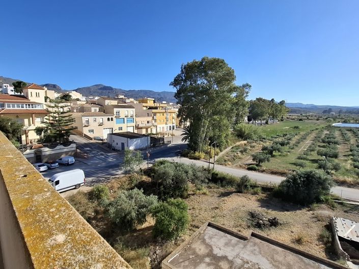 Image No.30-3 Bed Apartment for sale