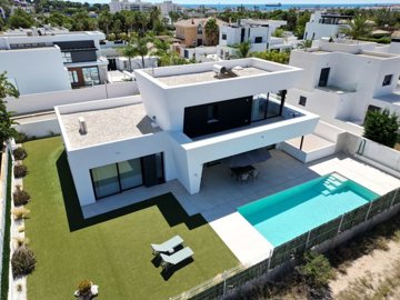 24560-villa-for-sale-in-vera-playa-990880-xml