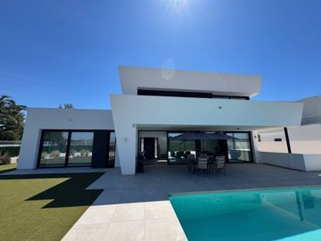 24560-villa-for-sale-in-vera-playa-990878-xml