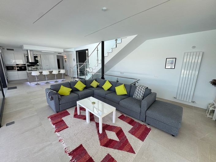 Image No.4-4 Bed Villa for sale
