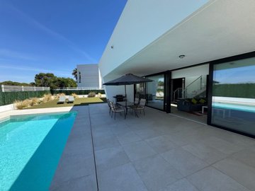 24560-villa-for-sale-in-vera-playa-990876-xml