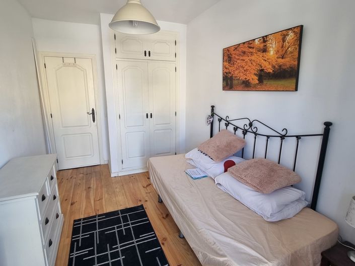 Image No.16-2 Bed Apartment for sale
