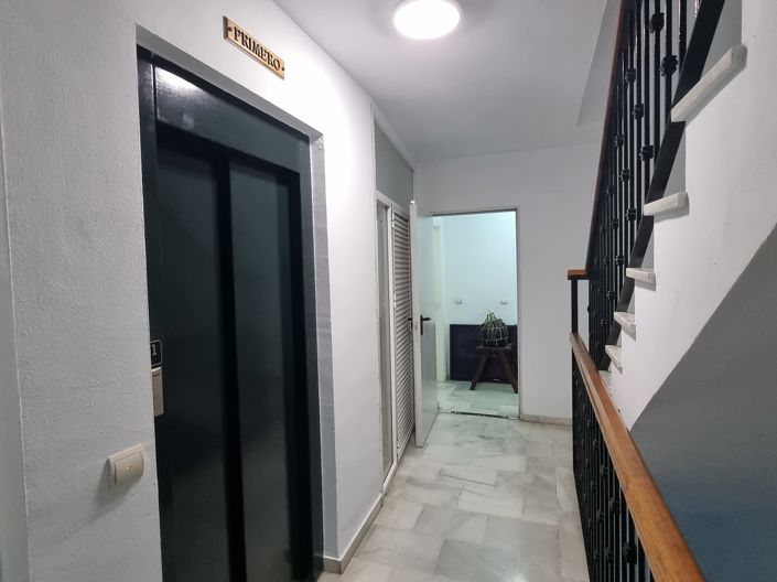 Image No.26-2 Bed Apartment for sale