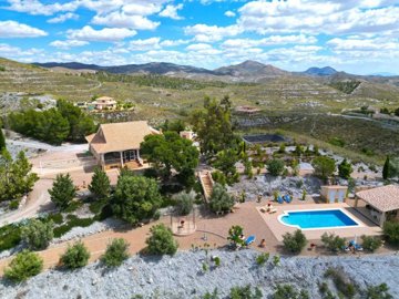 24608-villa-for-sale-in-puerto-lumbreras-9930